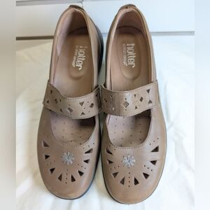 Hotter | Comfort Concept Leather Mary Janes SIze 9 NWOB